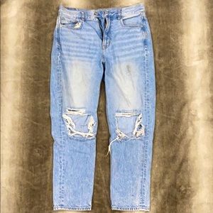 American Eagle Mom Jeans